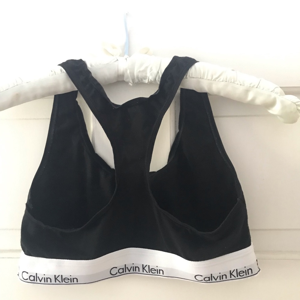 Calvin Klein Sports Bra